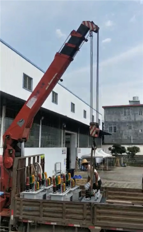 亚东县起重机吊钩的作业速度