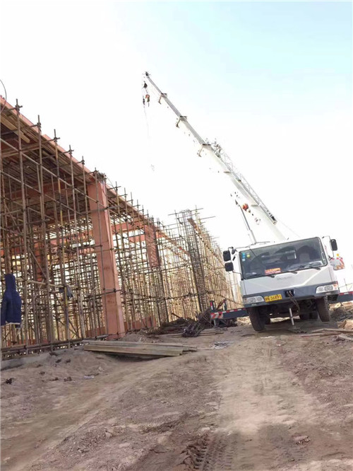 亚东县25 吨、50 吨吊车怎么选？多大重量 / 半径适合对应车型？